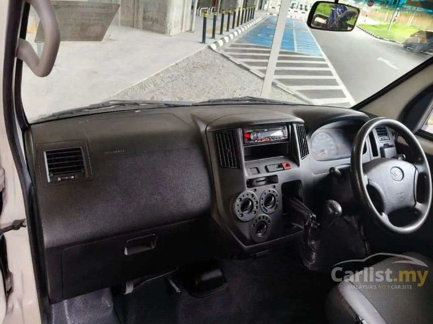 2020 Daihatsu Gran Max Panel Van