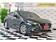 2015 Mazda 3 2.0 (ปี 14-17) E Sports Hatchback AT