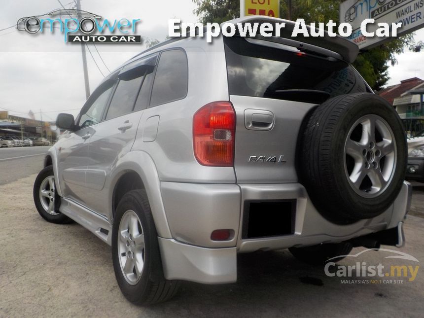 Toyota RAV4 2002 2.0 in Selangor Automatic SUV Silver for 