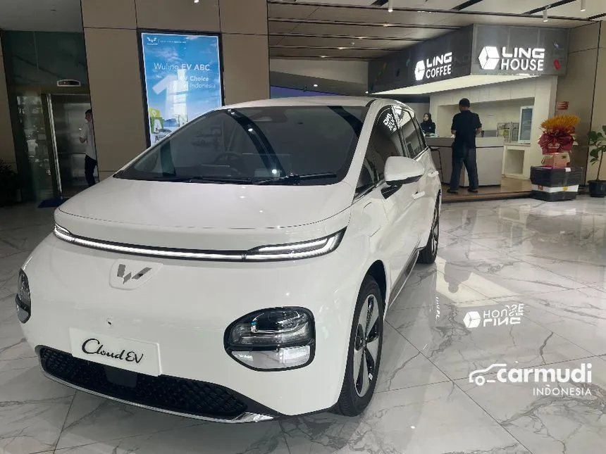 2024 Wuling Binguo EV Premium Range Hatchback