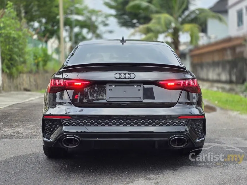 2022 Audi RS3 Quattro TFSI Sedan