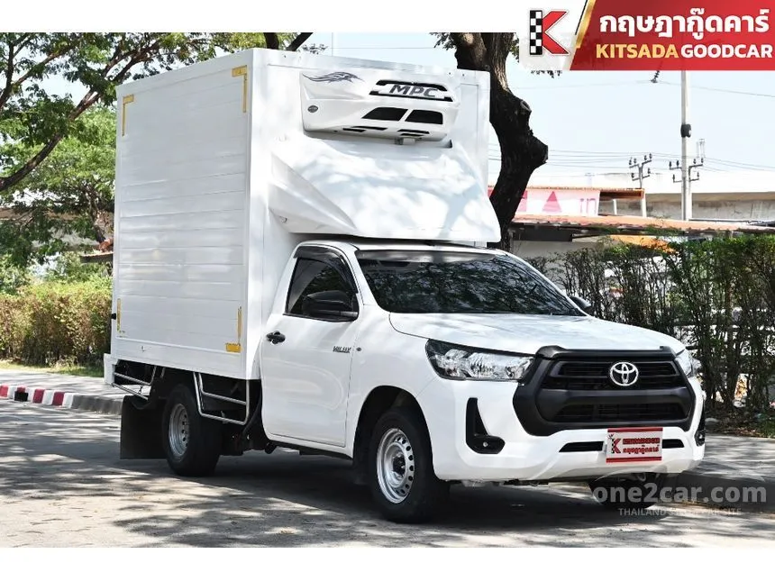 2023 Toyota Hilux Revo Entry Pickup