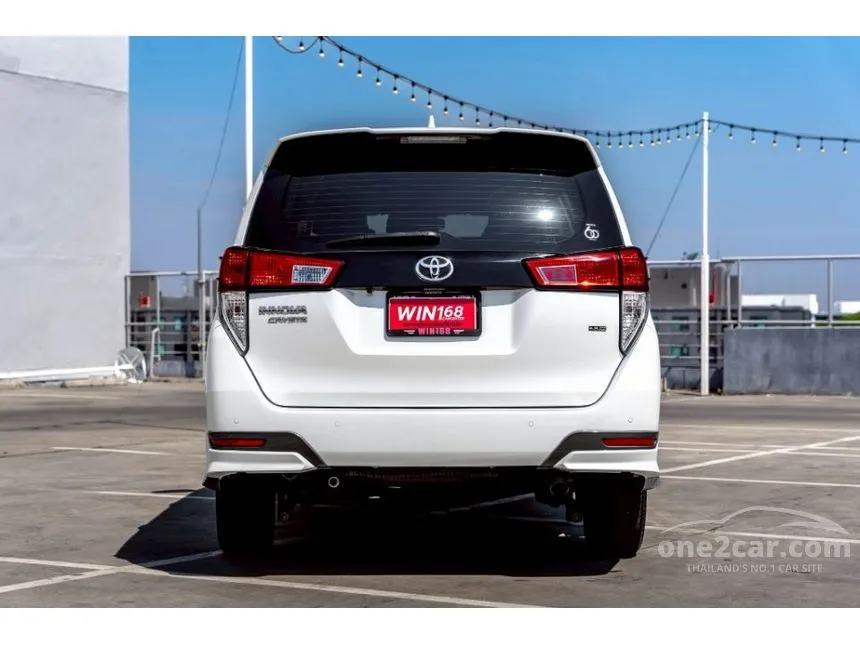2023 Toyota INNOVA Crysta Wagon