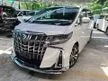 Recon 2020 Toyota Alphard 2.5 G S C Package MPV HARI RAYA PROMOTION SALE SALE SALE MANY UNIT TO VIEW