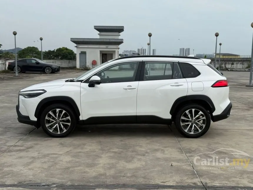 2022 Toyota Corolla Cross V SUV