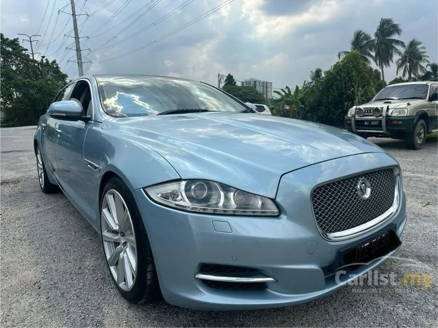 2010 Jaguar XJ L Supersport Sedan