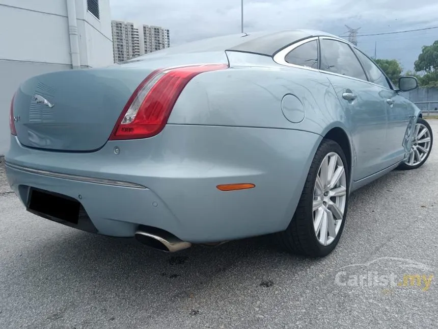 2010 Jaguar XJ L Supersport Sedan