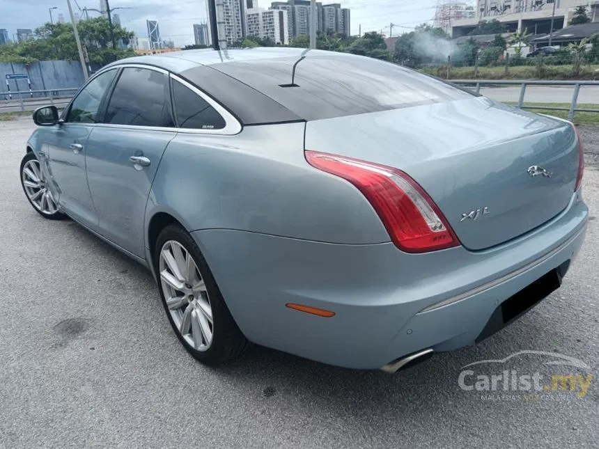 2010 Jaguar XJ L Supersport Sedan