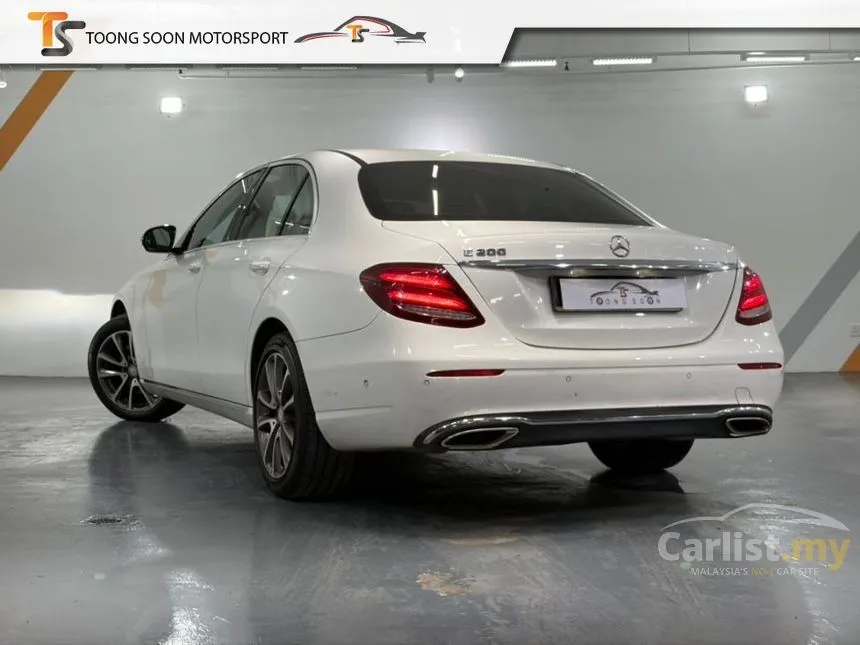 2017 Mercedes-Benz E200 Avantgarde Sedan
