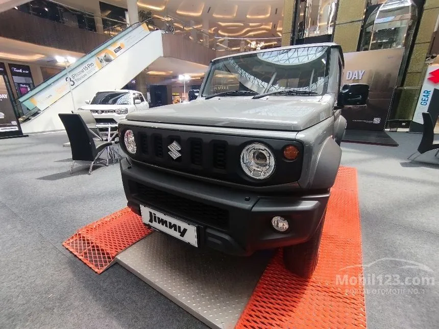 Jual Mobil Suzuki Jimny 2024 1.5 di DKI Jakarta Automatic Wagon Abu
