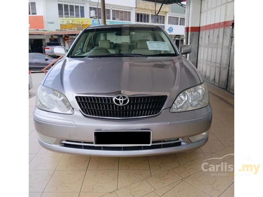 2004 Toyota Camry E Sedan