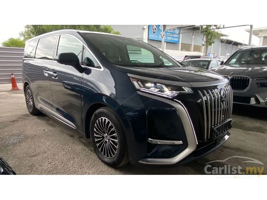 2025 Denza D9 Premium MPV