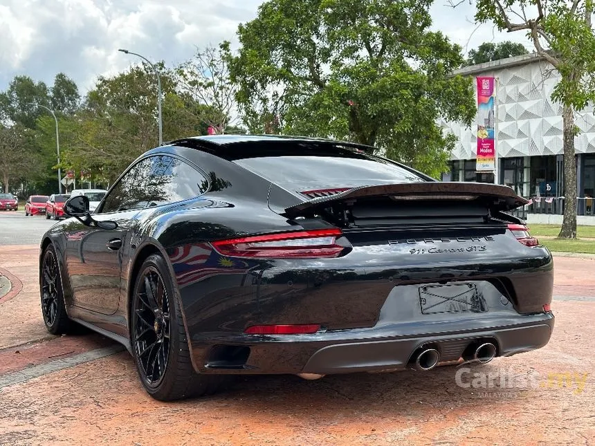 2019 Porsche 911 Carrera GTS Coupe