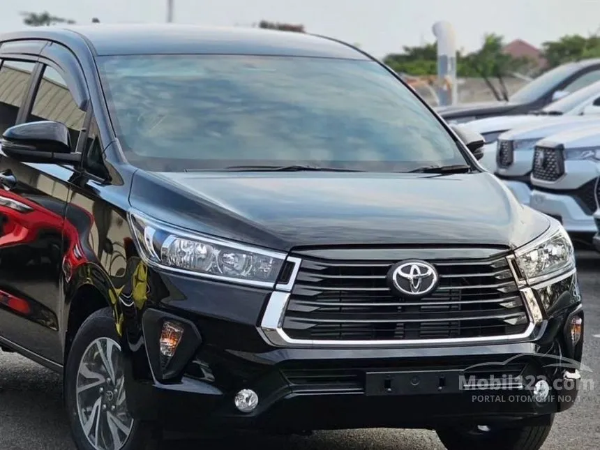 Jual Mobil Toyota Kijang Innova 2024 G 2.4 di DKI Jakarta Automatic MPV Hitam Rp 384.100.000