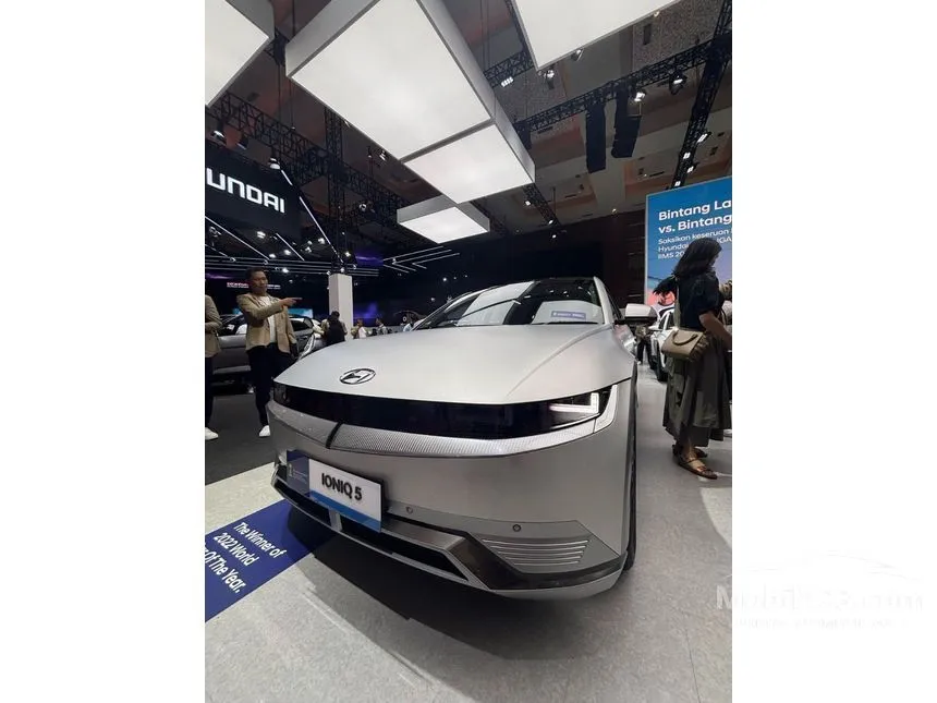 2026 Hyundai IONIQ 5 Signature Long Range SUV
