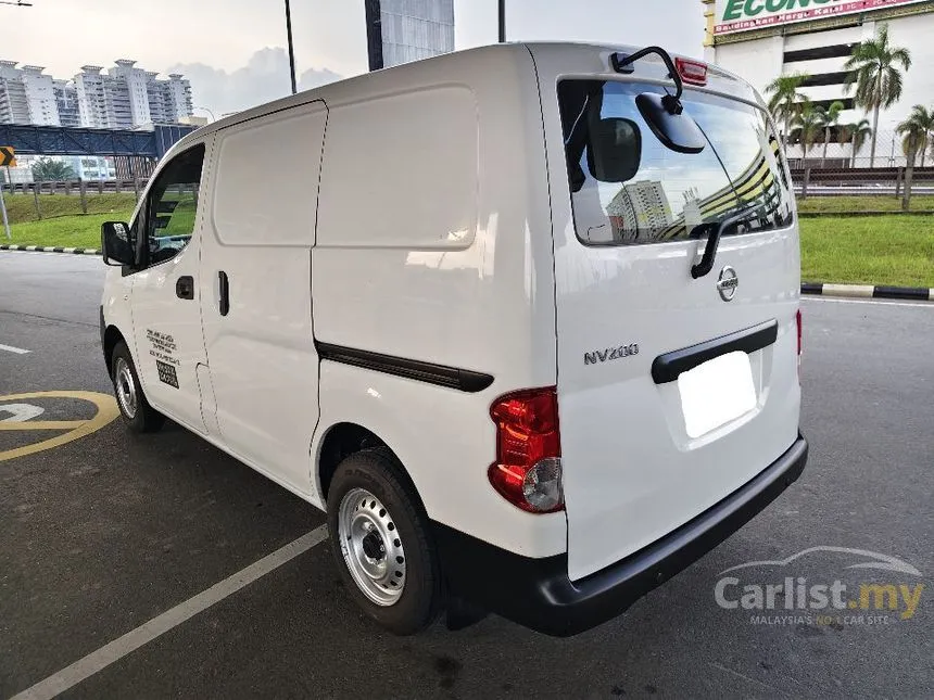 2017 Nissan NV200 Panel Van