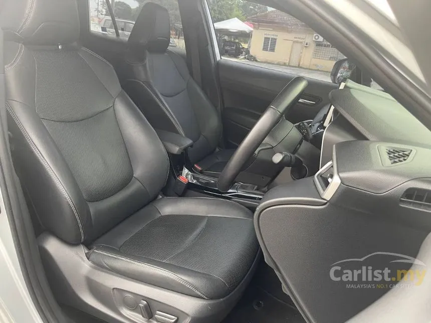 2022 Toyota Corolla Cross V SUV