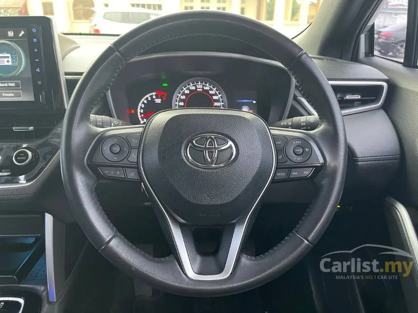 2022 Toyota Corolla Cross V SUV