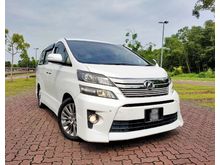 2014 Toyota Vellfire 2.4 Z Golden Eyes MPV