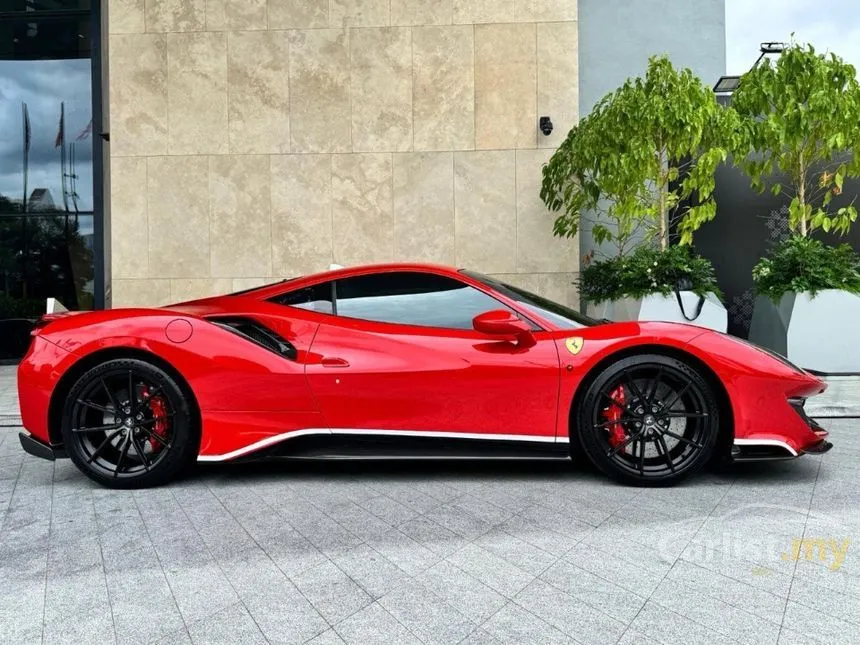 2020 Ferrari 488 Pista Coupe