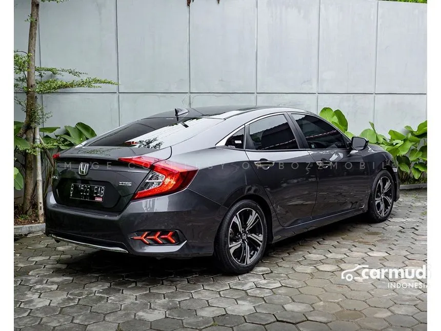 2019 Honda Civic ES Sedan