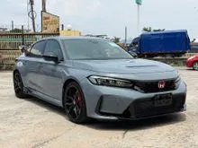 2025 Honda Civic 2.0 Type R FL5 LOW MILEAGE TIPTOP CONDITION