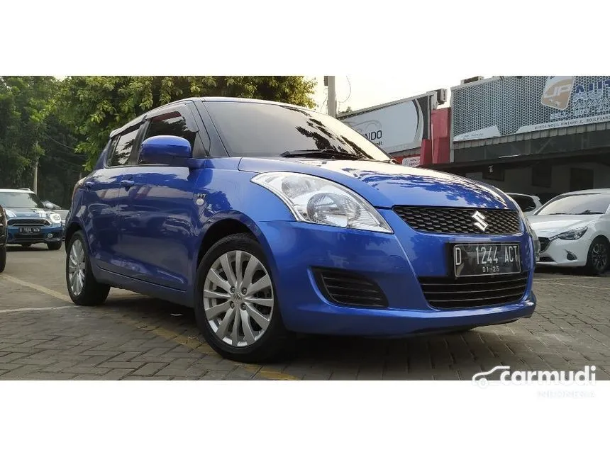 2013 Suzuki Swift GL Hatchback