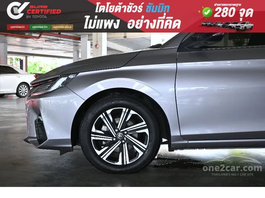 2023 Toyota Yaris Ativ Premium Luxury Sedan