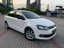 VOLKSWAGEN POLO 1.6 AUTO 2016 L0AN MUDAH LULUS 1YEAR WARRANTY CARKING GENUINE YEAR MADE