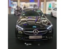 New **YEAR SALE**REBATE 25K**with 4Times Compact Services+ 5th Extend warranty Mercedes-Benz C200 1.5 Avantgarde Sedan
