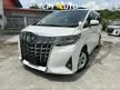 Recon 2021 Toyota Alphard 2.5 X SPEC / 8 SEATERS / POWER DOOR