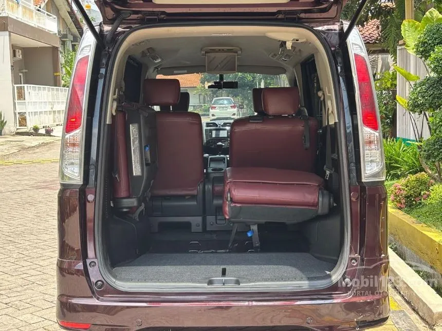 2013 Nissan Serena Highway Star MPV