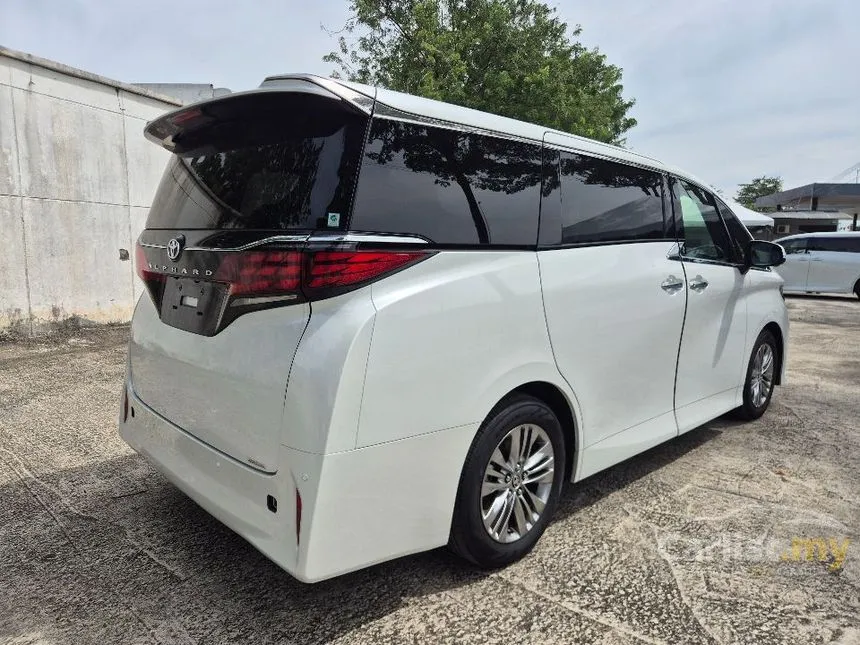 2024 Toyota Alphard Z 7-Seater MPV