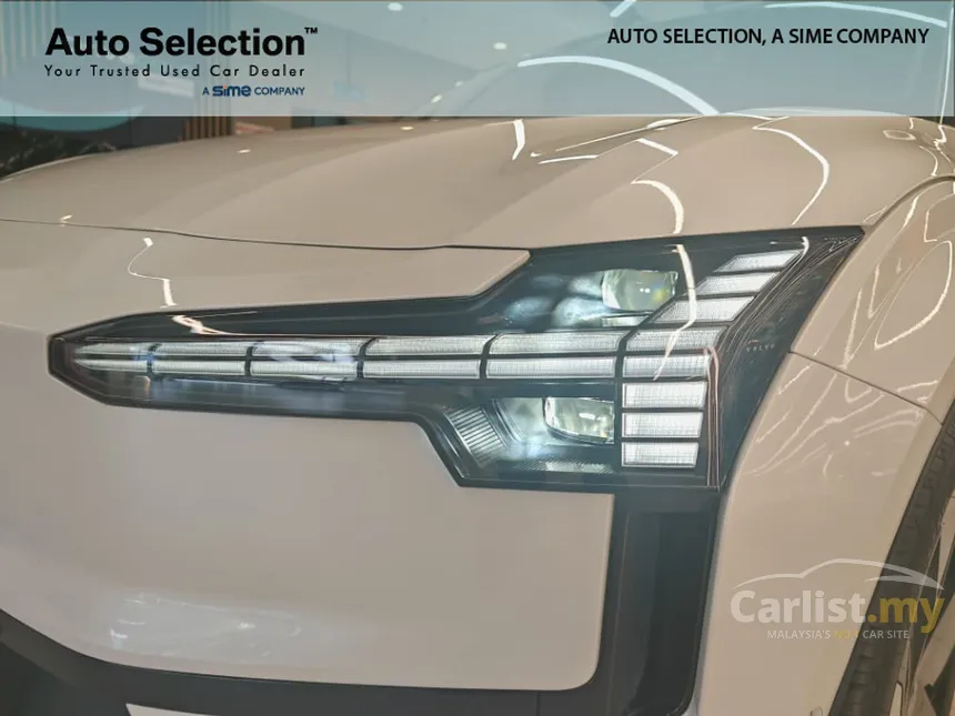 2025 Volvo EX30 Plus SUV