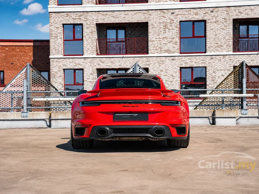 2022 Porsche 911 Turbo S Coupe