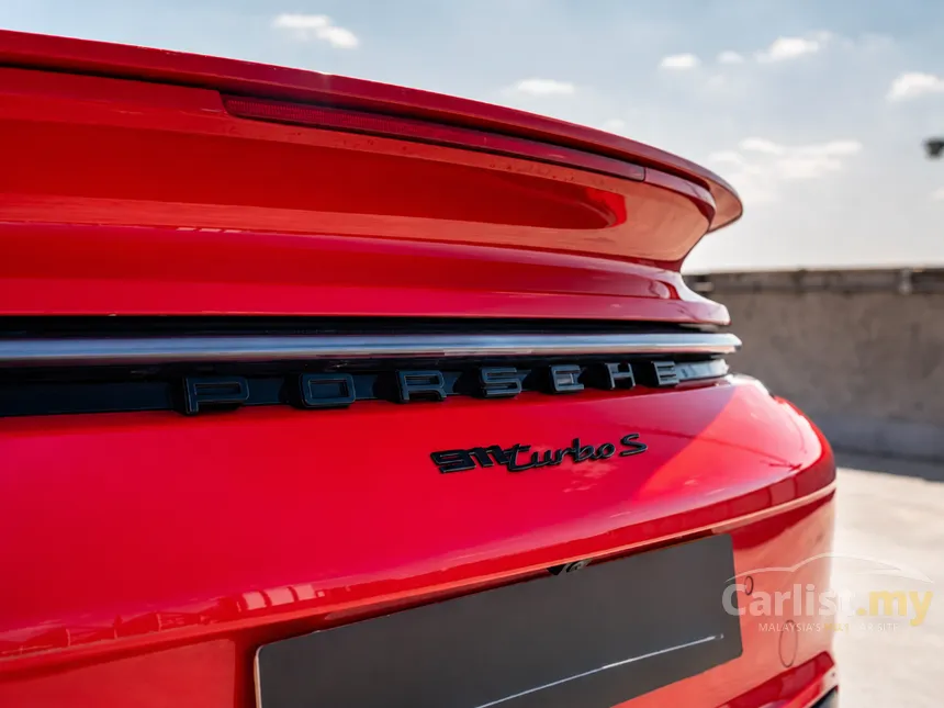 2022 Porsche 911 Turbo S Coupe