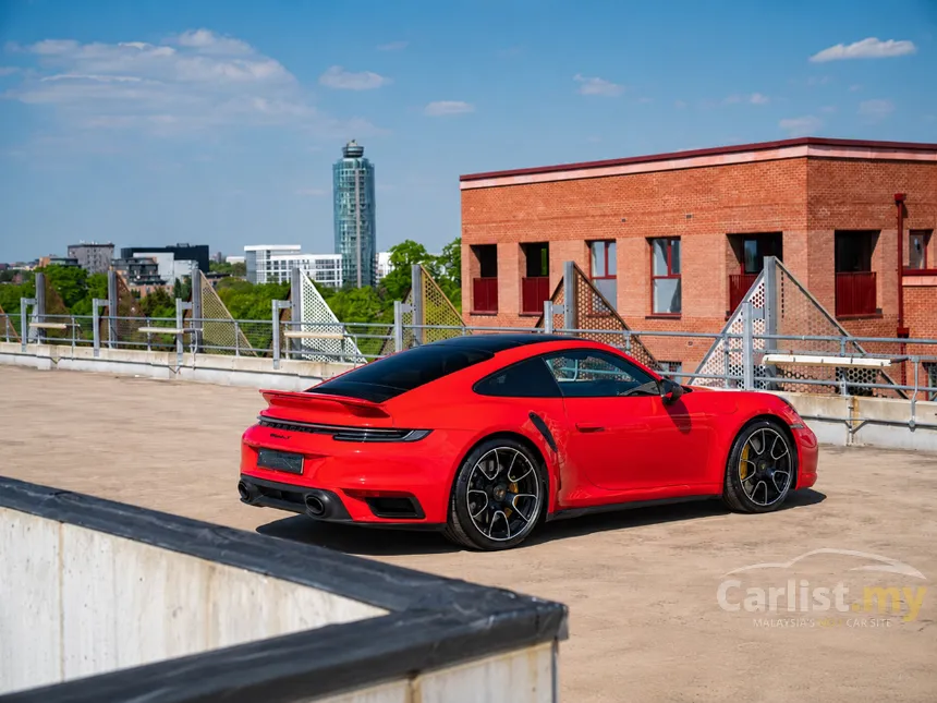 2022 Porsche 911 Turbo S Coupe