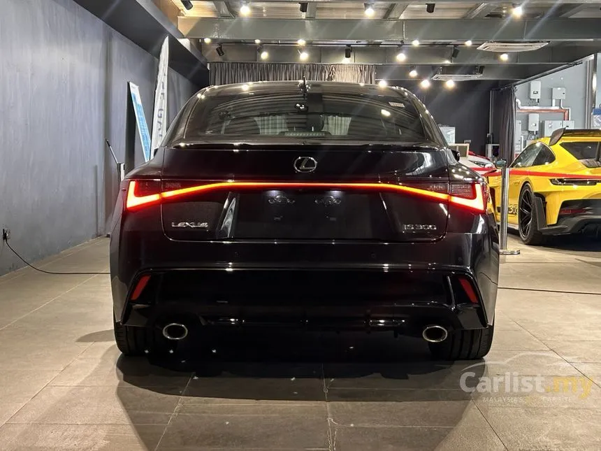 2021 Lexus IS 300 F Sport Sedan