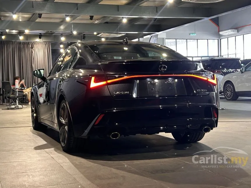 2021 Lexus IS 300 F Sport Sedan
