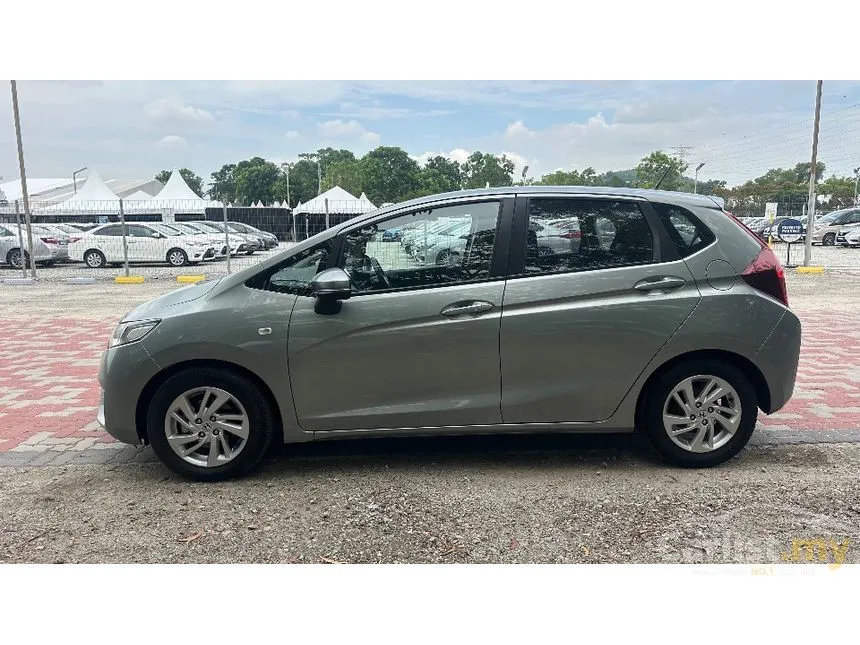 2015 Honda Jazz E Hatchback