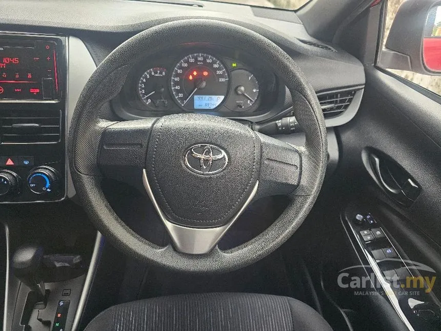 2020 Toyota Yaris J Hatchback