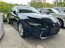 2021 Lexus IS 300 2.0 Luxury Sedan ( Sun Roof, 360 Cam, ) Free 5-8 Year Warranty