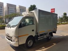 2020 ISUZU TRAGA BOX Freezer Chiller ( TOP QUALITY )