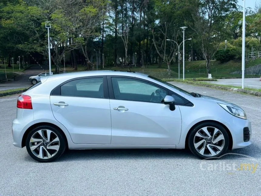 2015 Kia Rio SX Hatchback