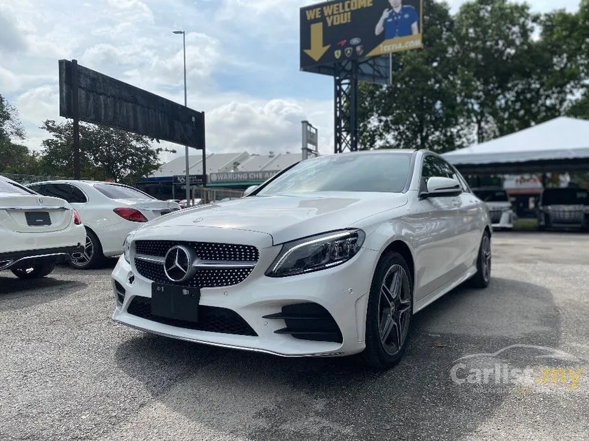 2019 Mercedes-Benz C200 AMG Line Sedan