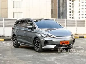 2024 BYD M6 Superior 7-seaters MPV