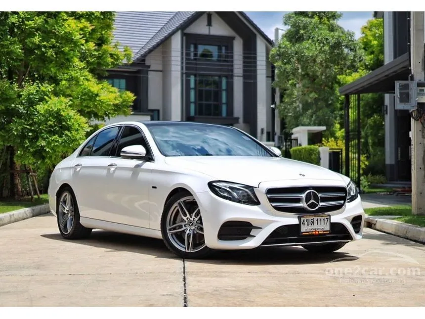 2019 Mercedes-Benz E350 e AMG Dynamic Sedan