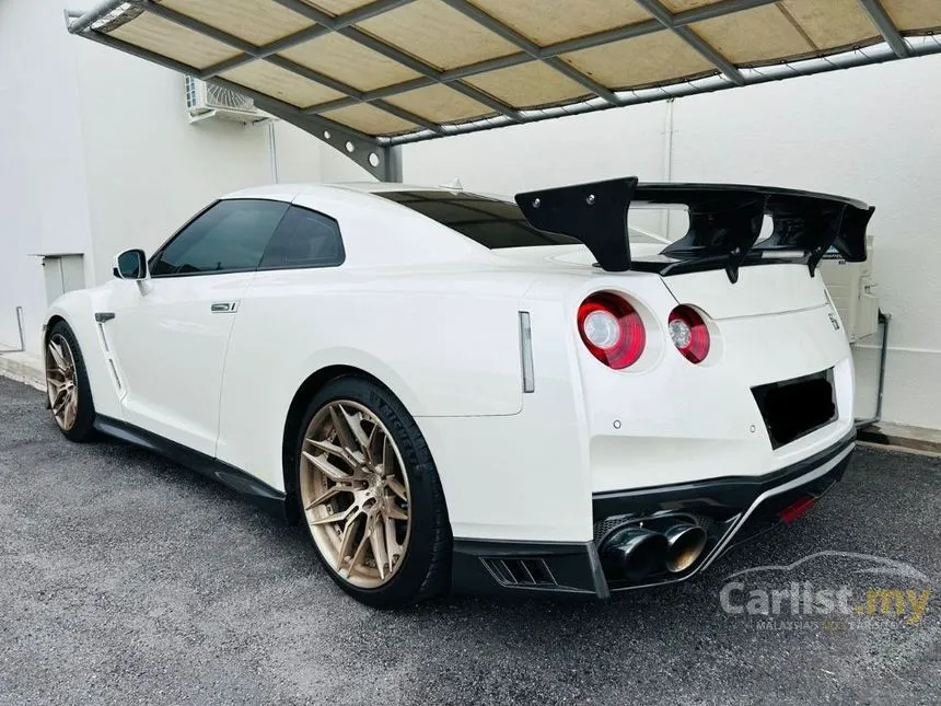 2020 Nissan GT-R Track Edition Coupe