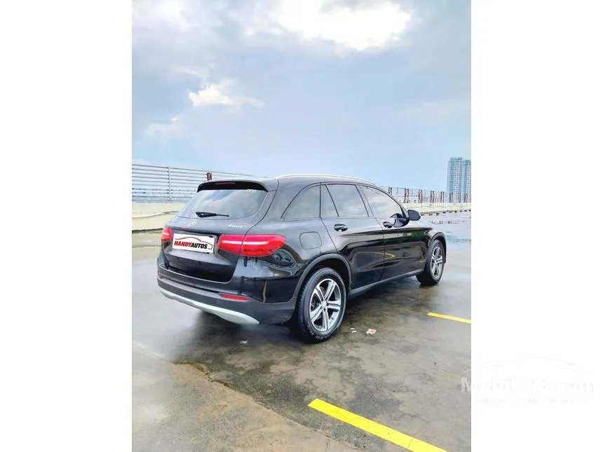 2017 Mercedes-Benz GLC250 4MATIC SUV