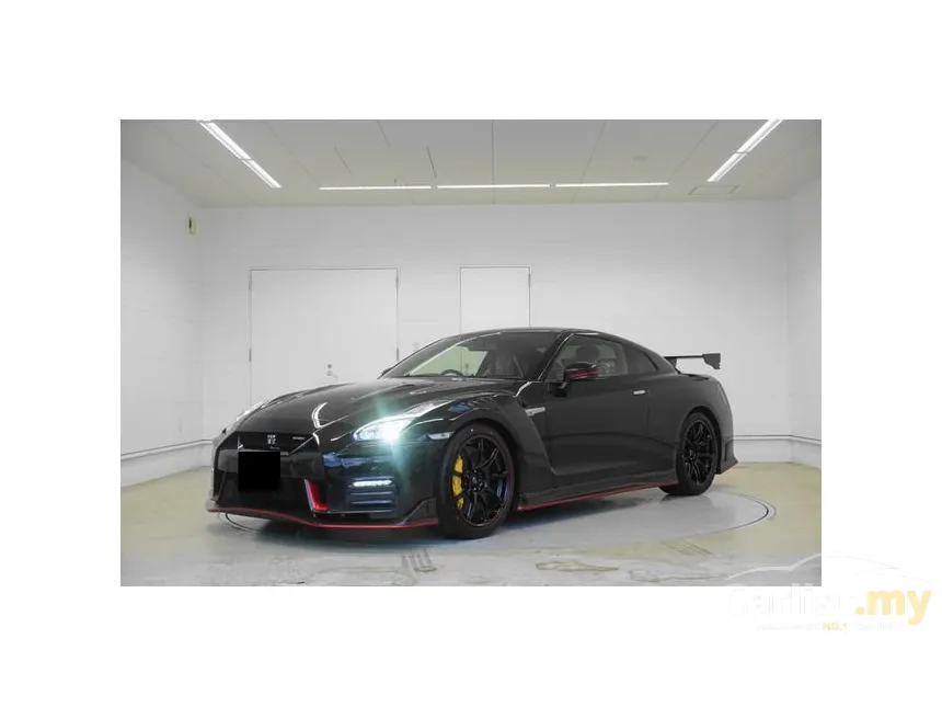 2022 Nissan GT-R Coupe
